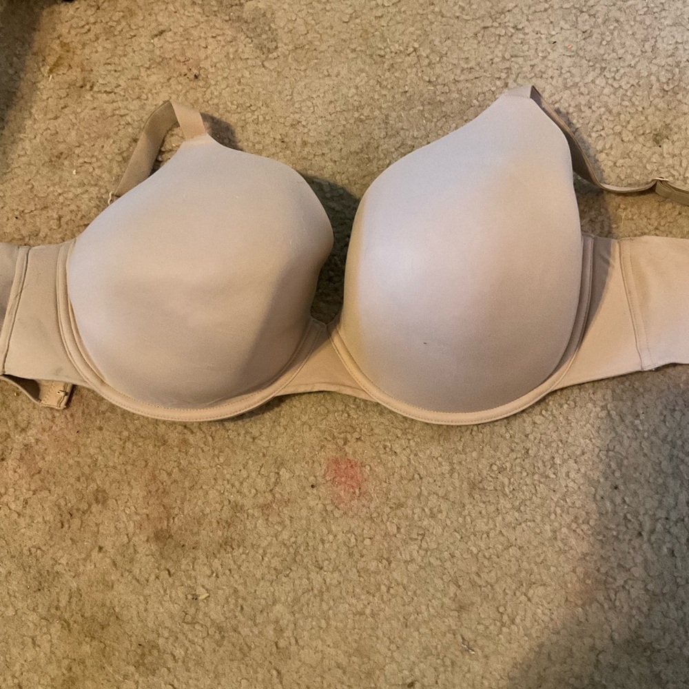 Tan bra